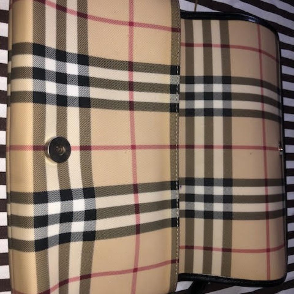Burberry Nova Check shoulder purse - Picture 6 of 7